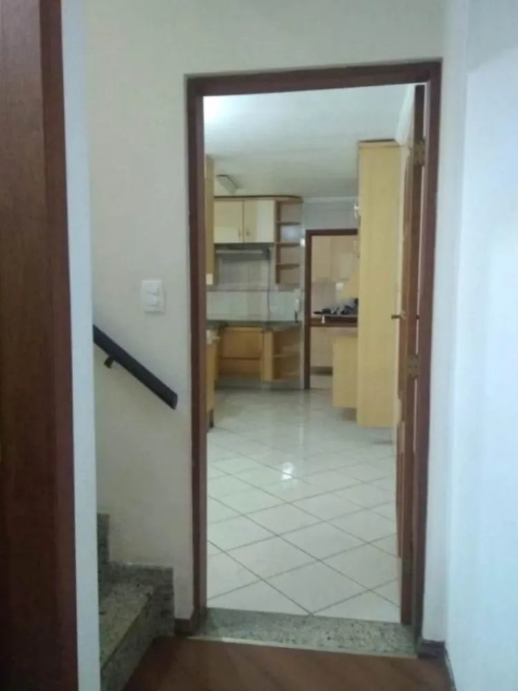 Sobrado, 3 quartos, 200 m² - Foto 11