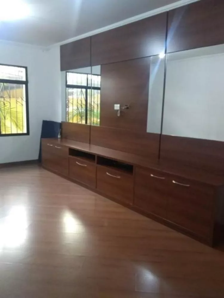Sobrado, 3 quartos, 200 m² - Foto 1