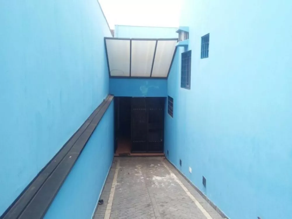 Prédio Inteiro à venda com 3 quartos, 160m² - Foto 2