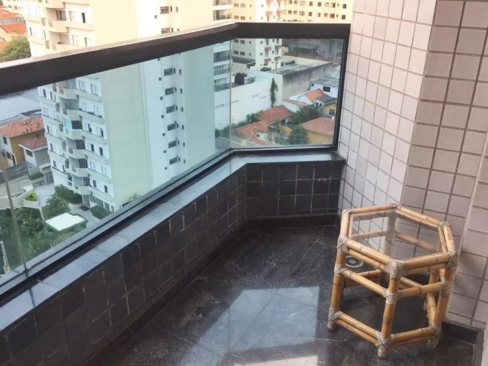 Apartamento à venda com 3 quartos, 101m² - Foto 1