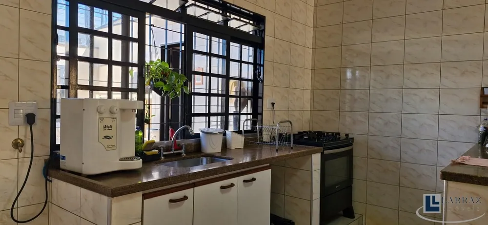 Casa, 4 quartos, 261 m² - Foto 6