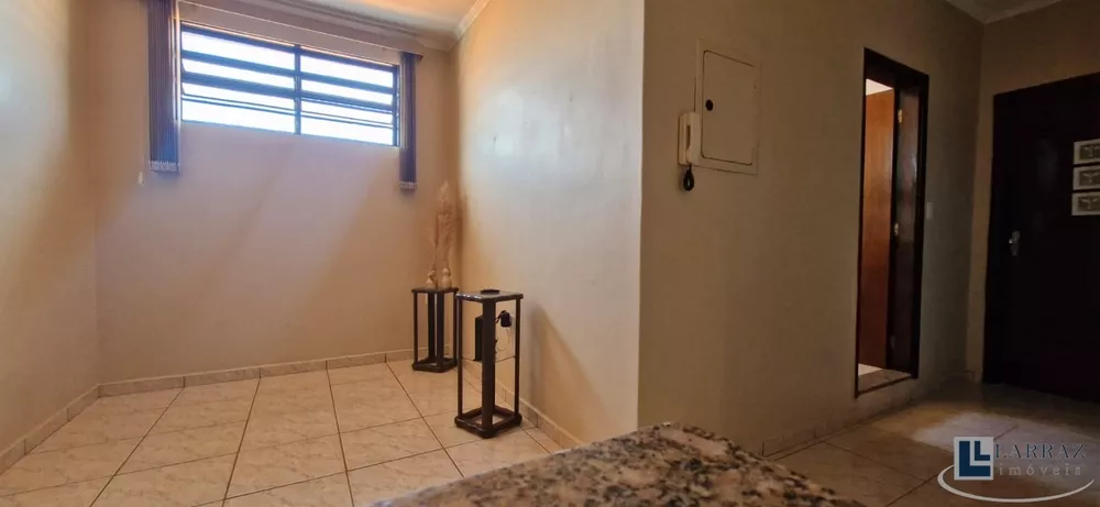 Casa, 4 quartos, 261 m² - Foto 9