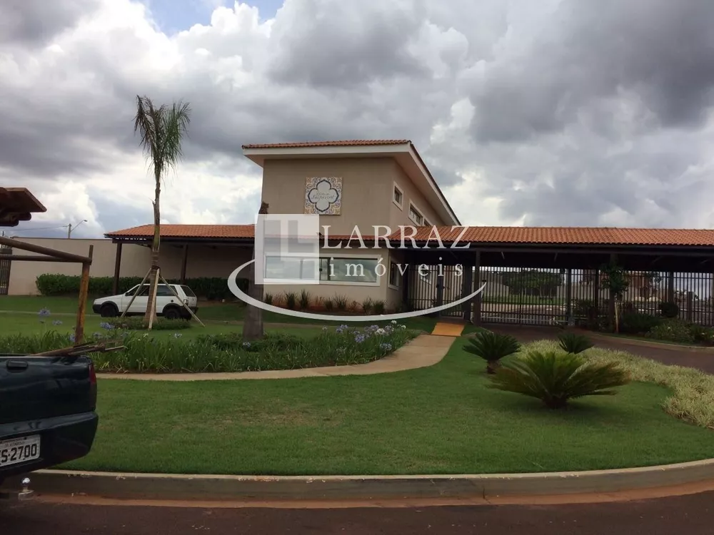 Casa, 3 quartos, 249 m² - Foto 1