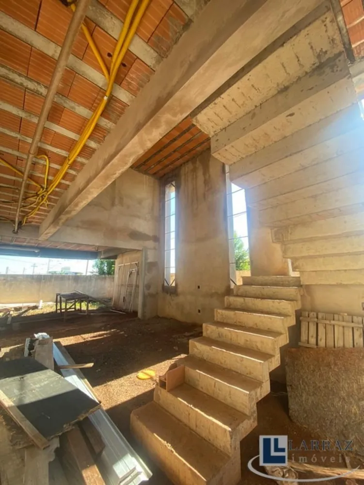 Casa, 3 quartos, 249 m² - Foto 3