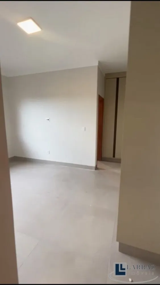 Casa, 3 quartos, 193 m² - Foto 1