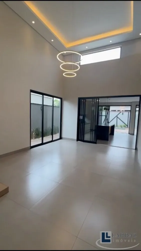Casa, 3 quartos, 193 m² - Foto 2
