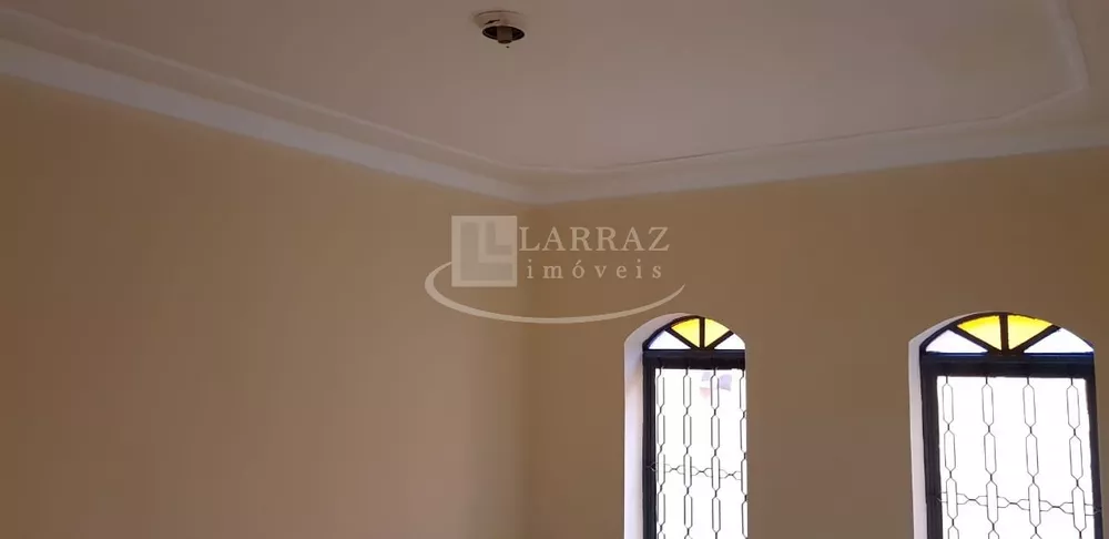 Casa, 3 quartos, 204 m² - Foto 2