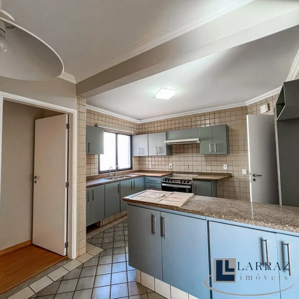 Apartamento, 3 quartos, 159 m² - Foto 2