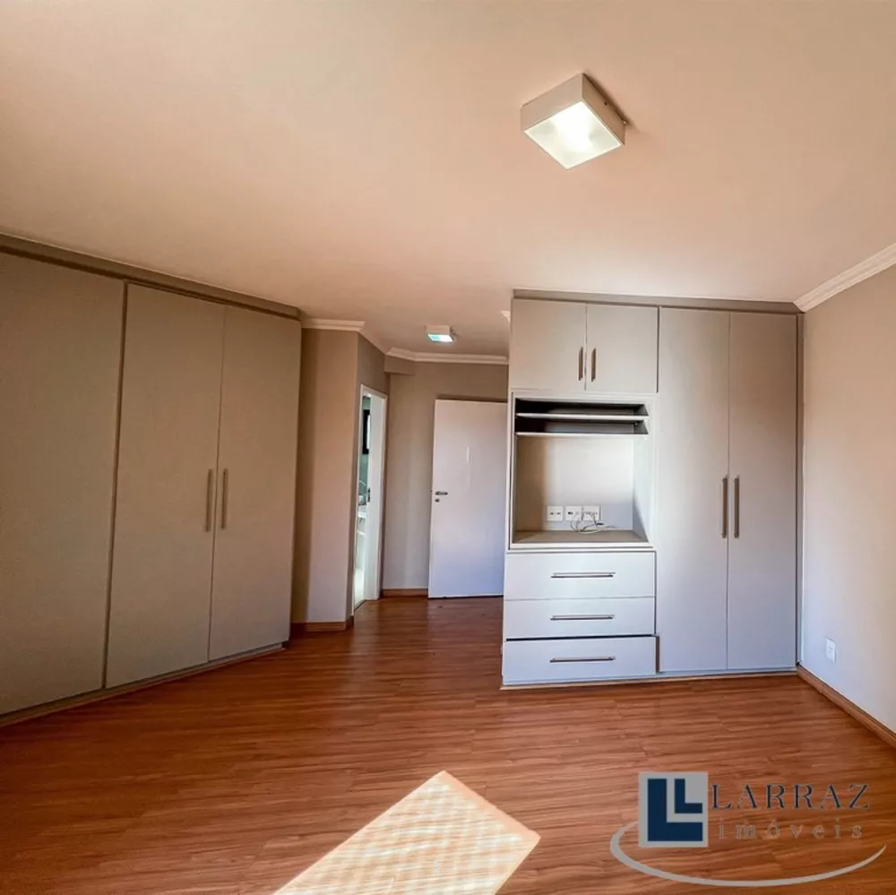 Apartamento, 3 quartos, 159 m² - Foto 1