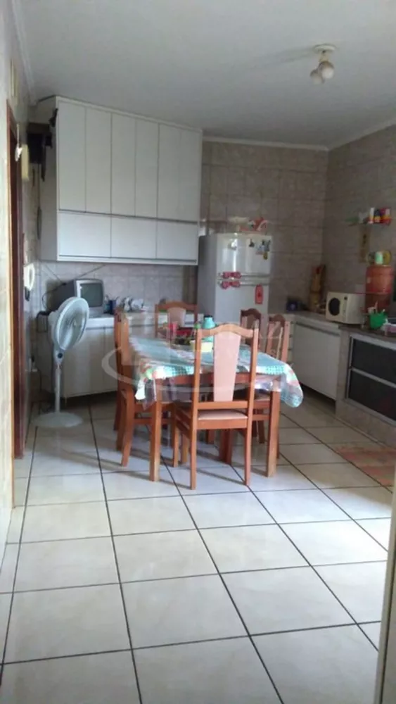 Casa, 3 quartos, 140 m² - Foto 9