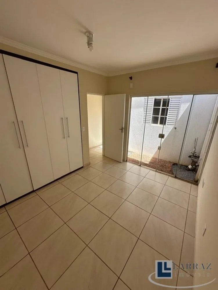 Casa, 4 quartos, 250 m² - Foto 8