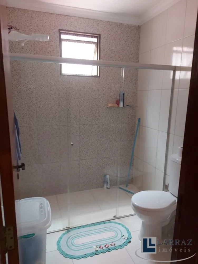 Casa, 3 quartos, 250 m² - Foto 2