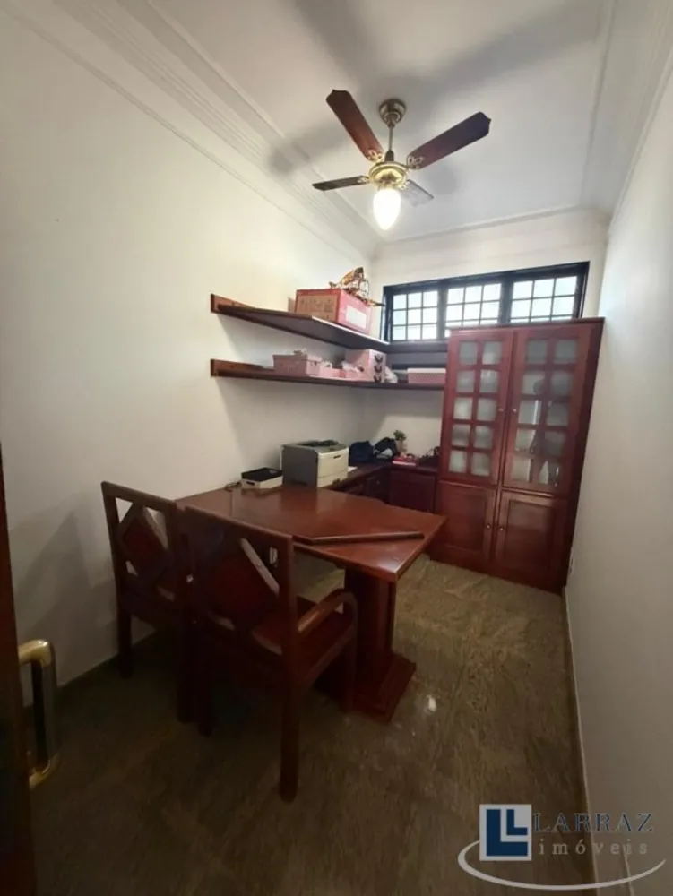 Casa, 3 quartos, 260 m² - Foto 9