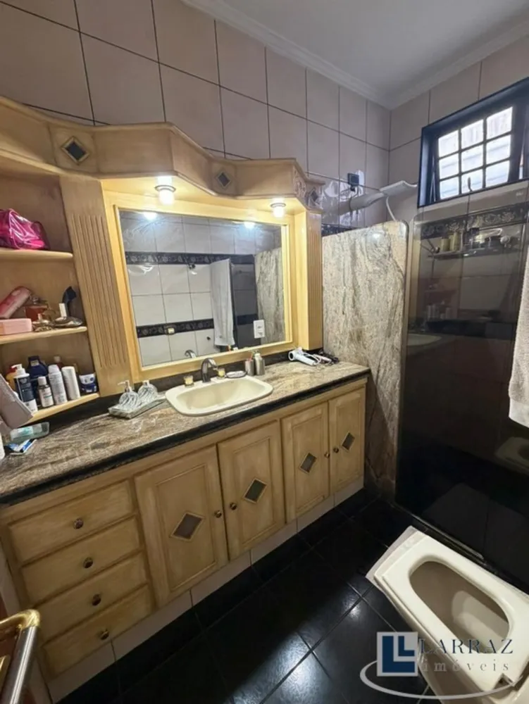 Casa, 3 quartos, 260 m² - Foto 16