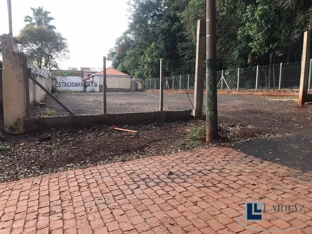 Loteamento e Condomínio, 810 m² - Foto 1