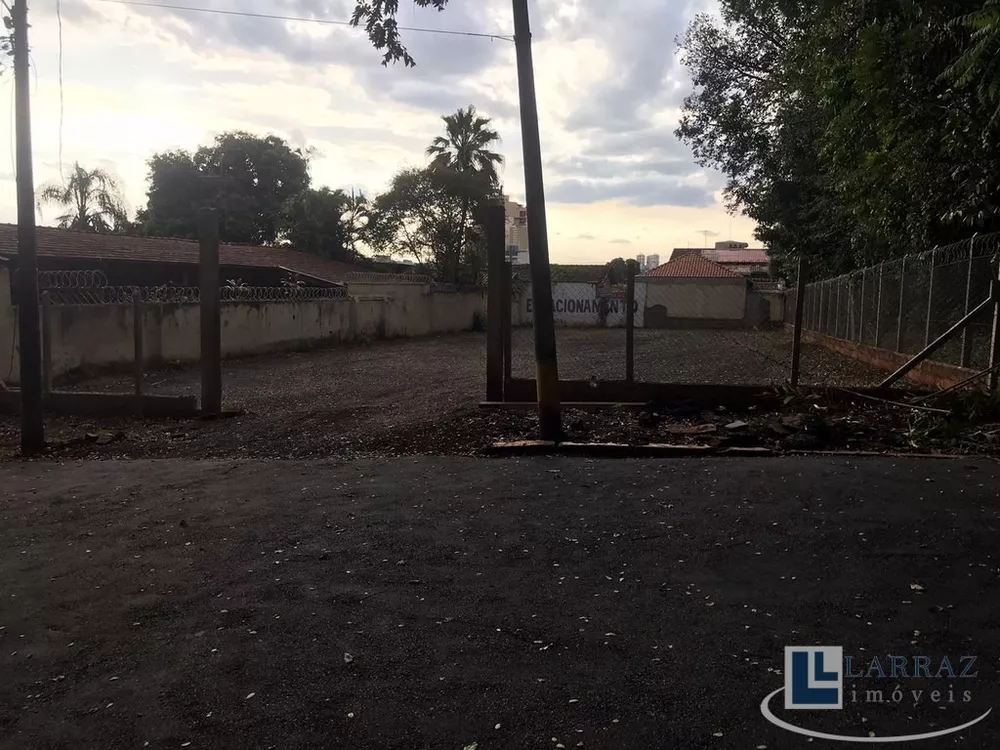 Loteamento e Condomínio, 810 m² - Foto 3
