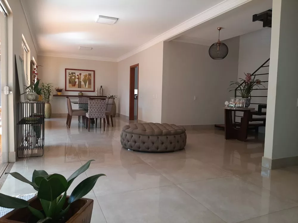 Casa, 4 quartos, 281 m² - Foto 10