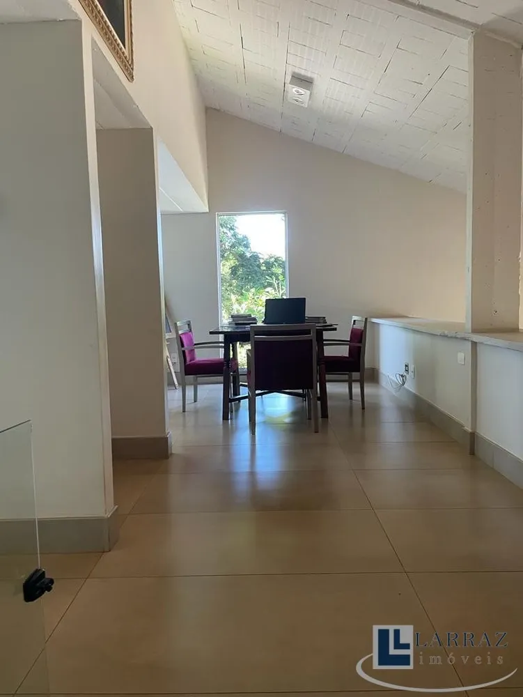 Casa, 4 quartos, 367 m² - Foto 1