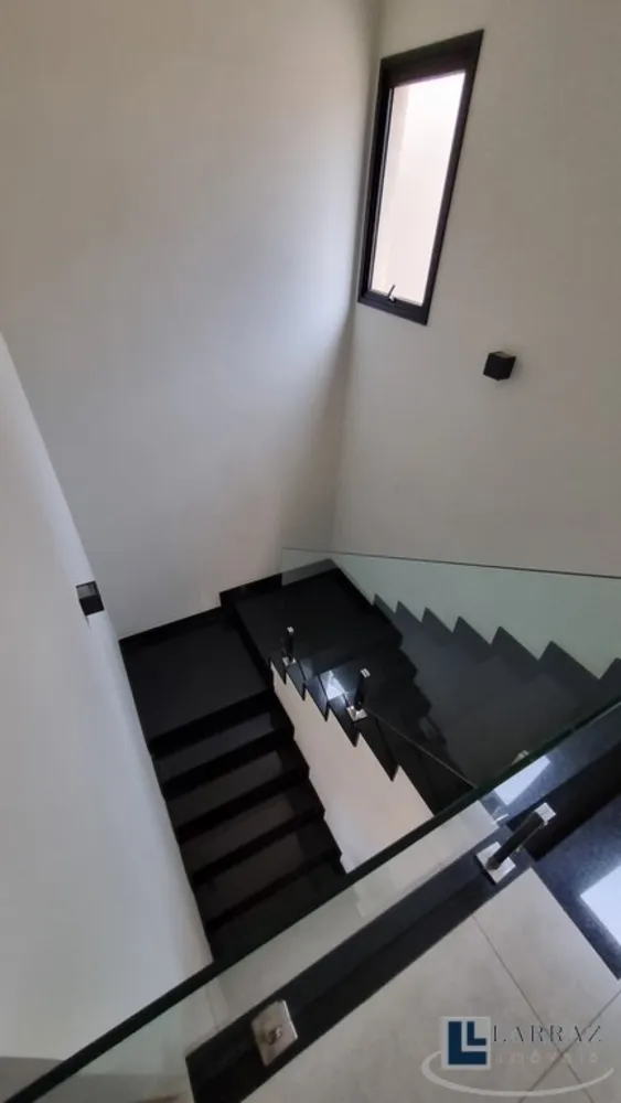 Casa, 3 quartos, 231 m² - Foto 1