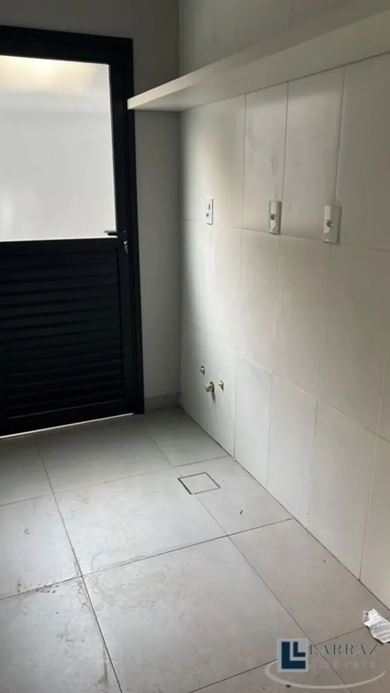 Casa, 3 quartos, 247 m² - Foto 3