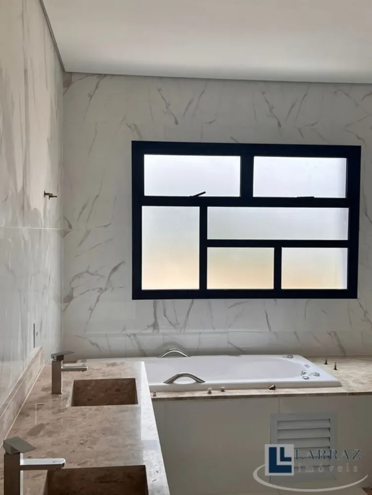 Casa, 3 quartos, 247 m² - Foto 9