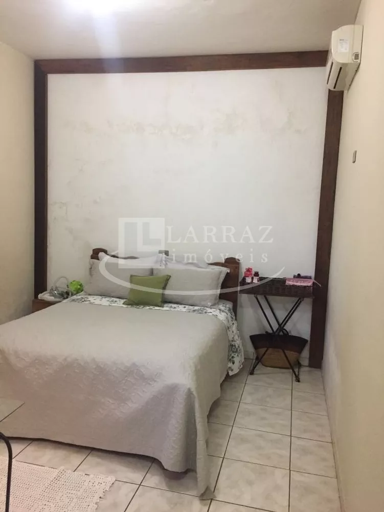 Casa, 3 quartos, 300 m² - Foto 2