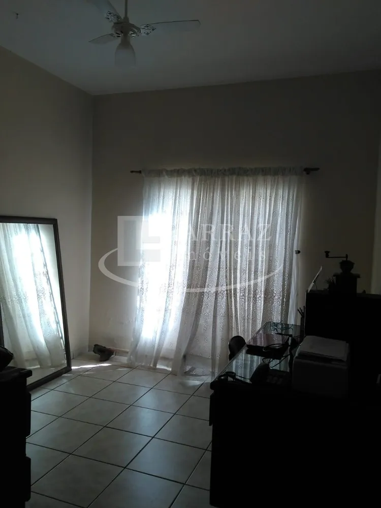 Casa, 3 quartos, 300 m² - Foto 9