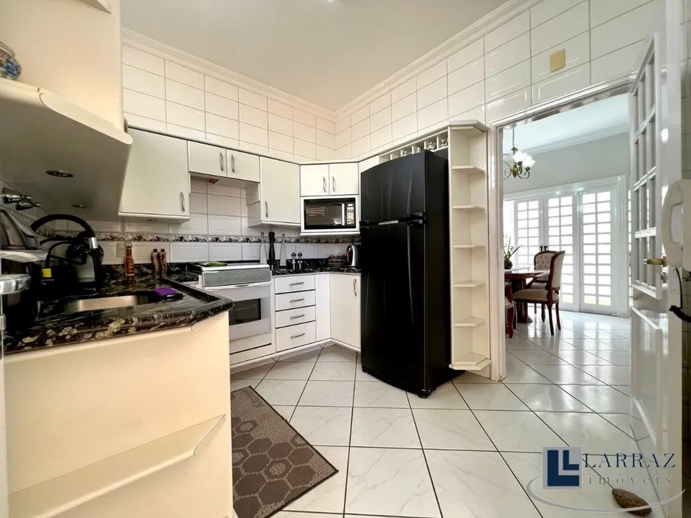 Casa, 4 quartos, 162 m² - Foto 4