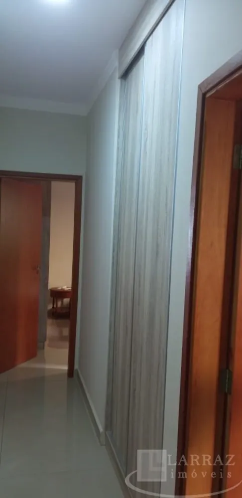 Casa, 3 quartos, 162 m² - Foto 1