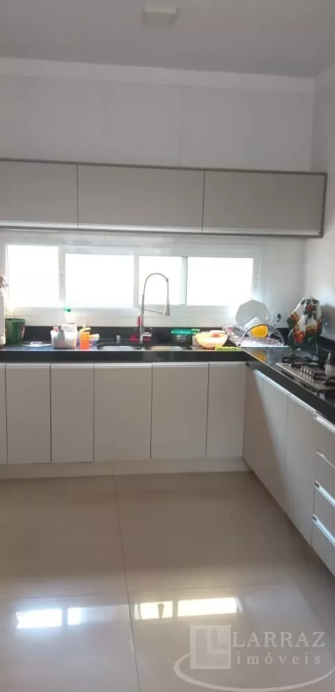 Casa, 3 quartos, 162 m² - Foto 10