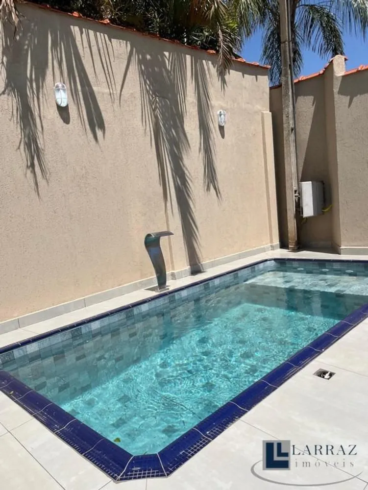 Casa, 3 quartos, 155 m² - Foto 2