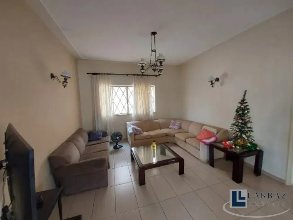Casa, 3 quartos, 303 m² - Foto 2