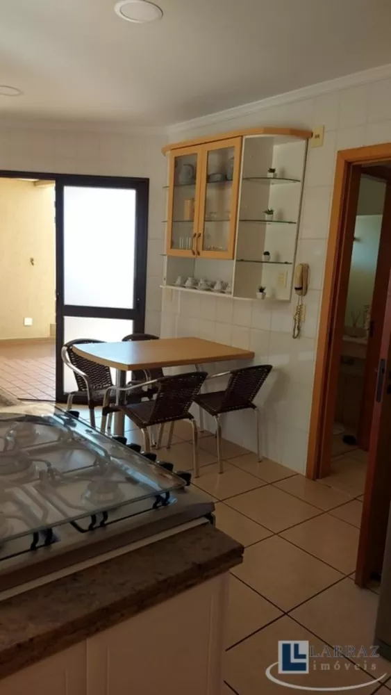 Cobertura, 4 quartos, 257 m² - Foto 3