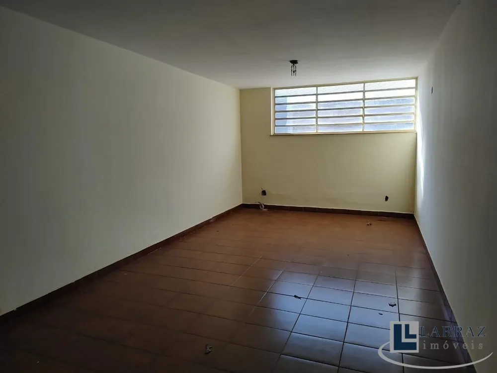Casa, 5 quartos, 205 m² - Foto 3