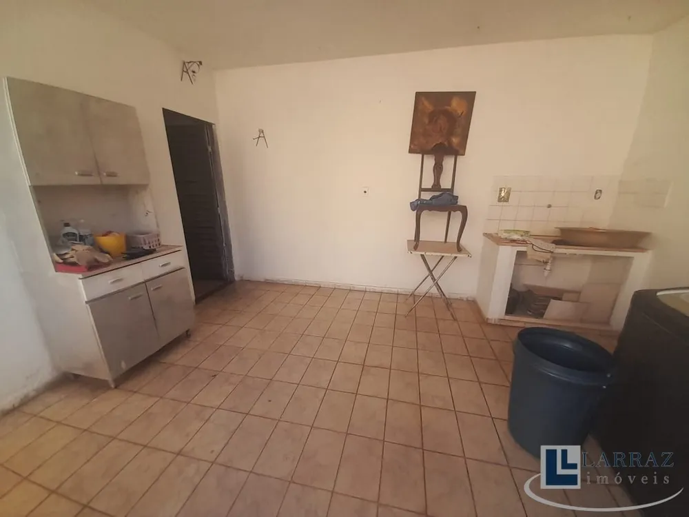 Casa, 3 quartos, 160 m² - Foto 2