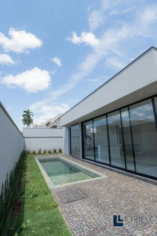 Casa, 3 quartos, 278 m² - Foto 2