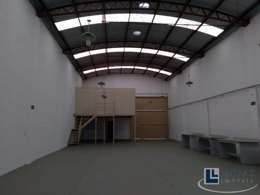 Depósito-Galpão, 415 m² - Foto 1