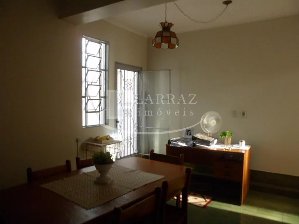 Casa, 3 quartos, 250 m² - Foto 6