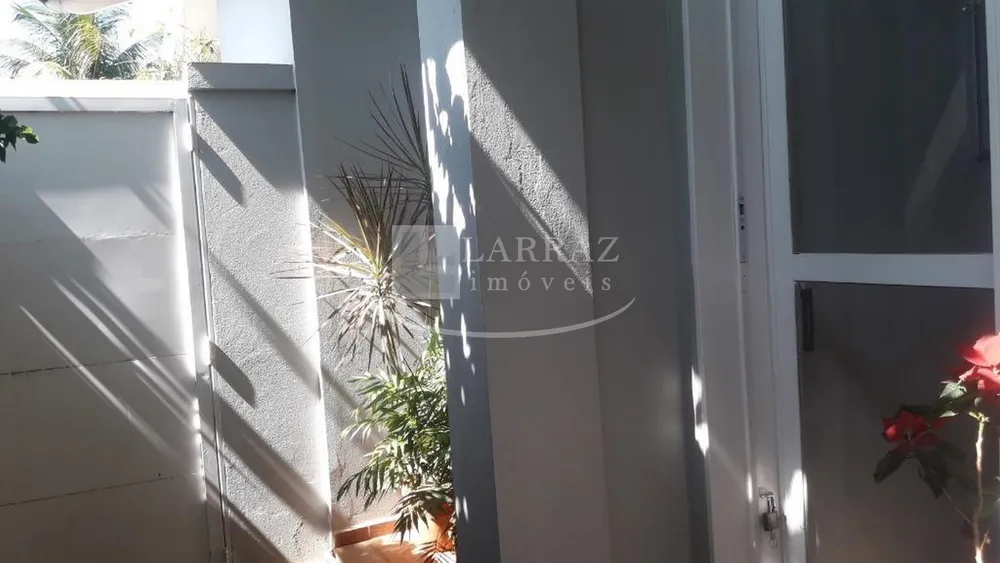 Casa, 3 quartos, 250 m² - Foto 15