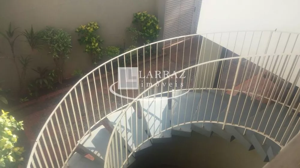 Prédio Inteiro - Foto 6