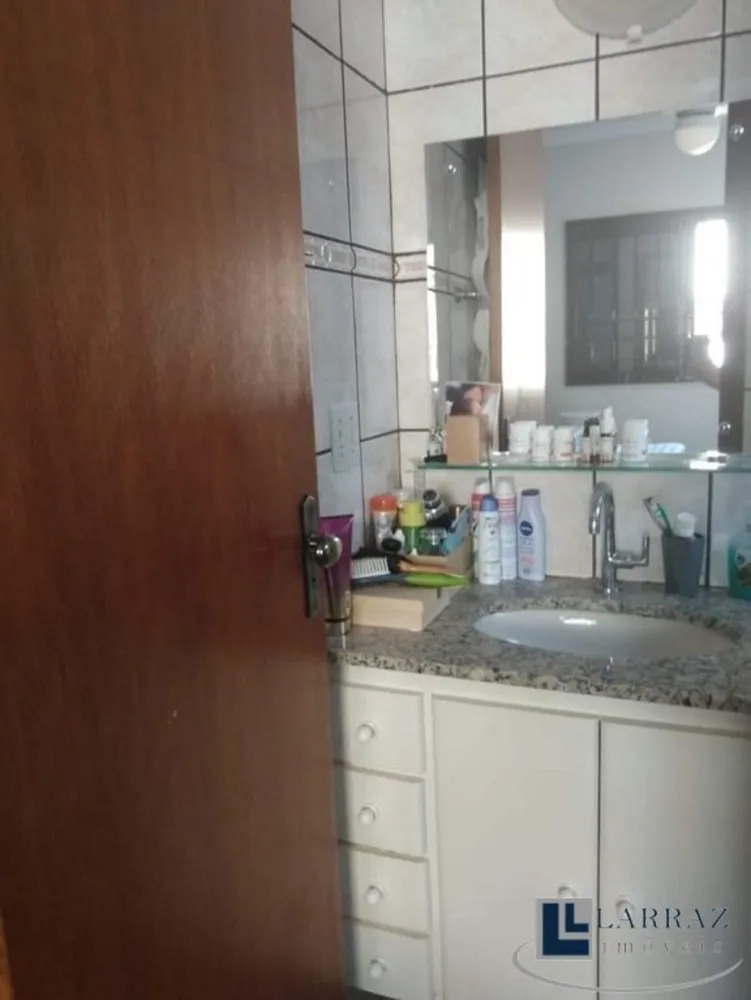 Apartamento, 3 quartos, 80 m² - Foto 2
