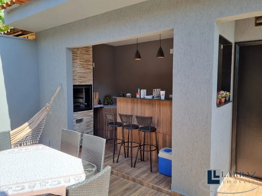 Casa, 3 quartos, 300 m² - Foto 1
