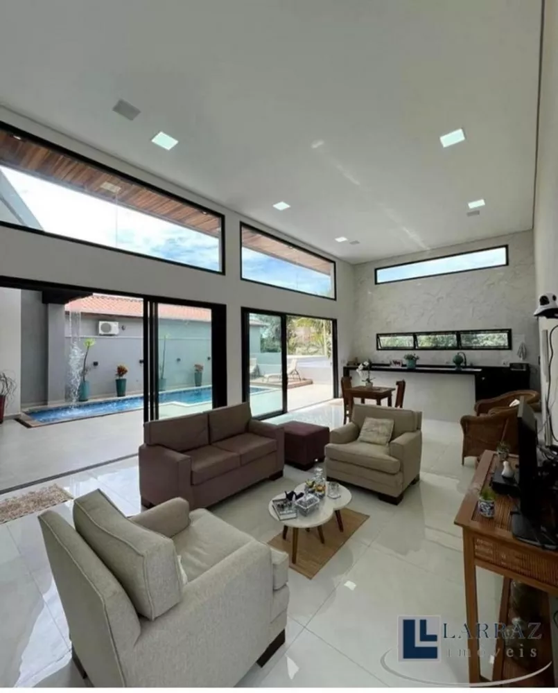 Casa, 3 quartos, 226 m² - Foto 10