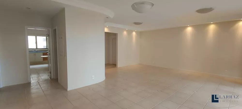 Apartamento, 3 quartos, 202 m² - Foto 1