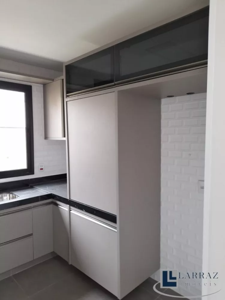 Casa, 4 quartos, 181 m² - Foto 1