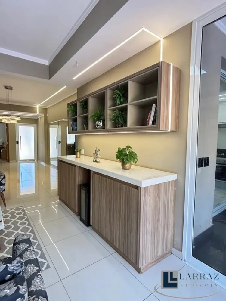 Casa, 3 quartos, 280 m² - Foto 4