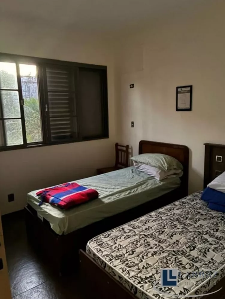 Casa, 5 quartos, 238 m² - Foto 3