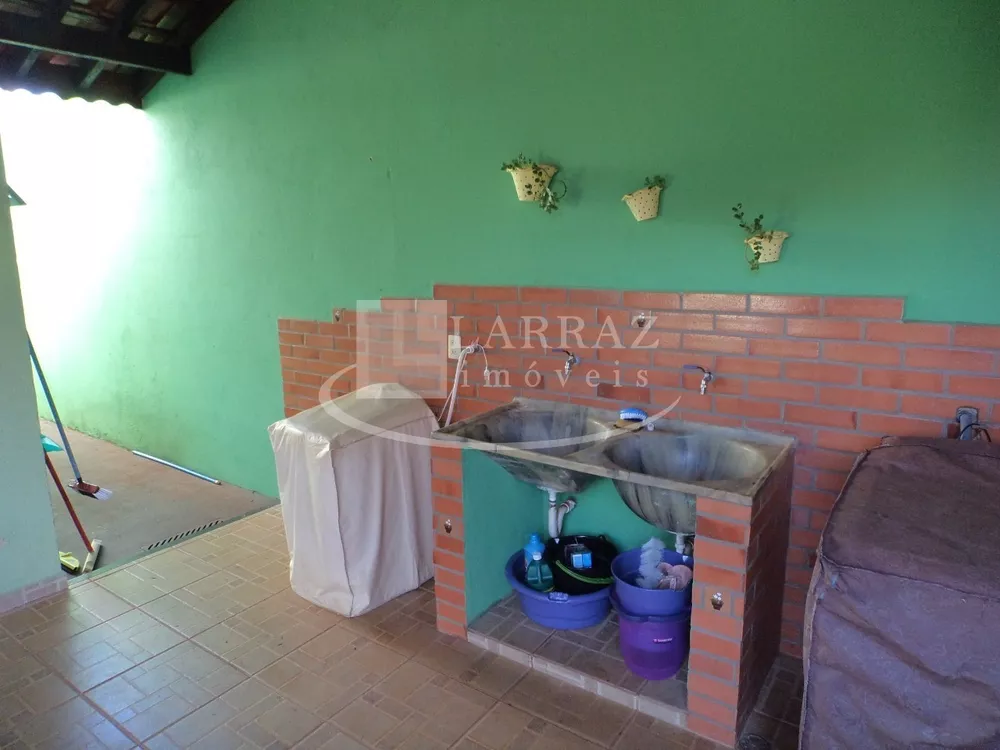 Casa, 5 quartos, 264 m² - Foto 2