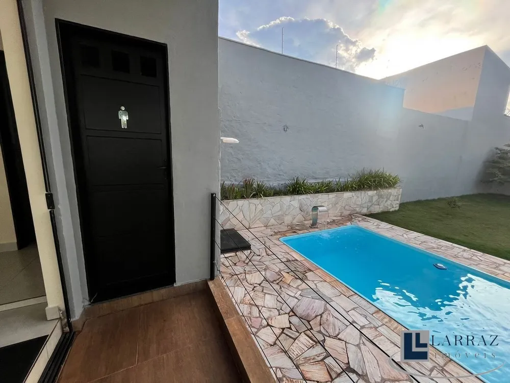 Casa, 1 quarto, 147 m² - Foto 2