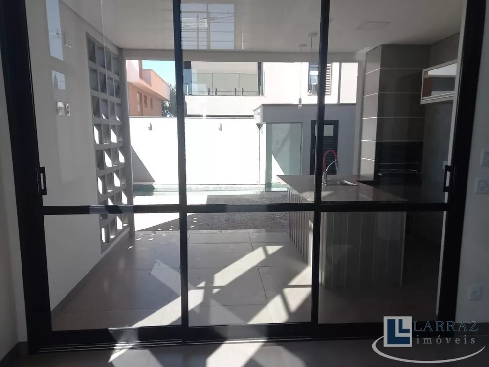 Casa, 4 quartos, 192 m² - Foto 4